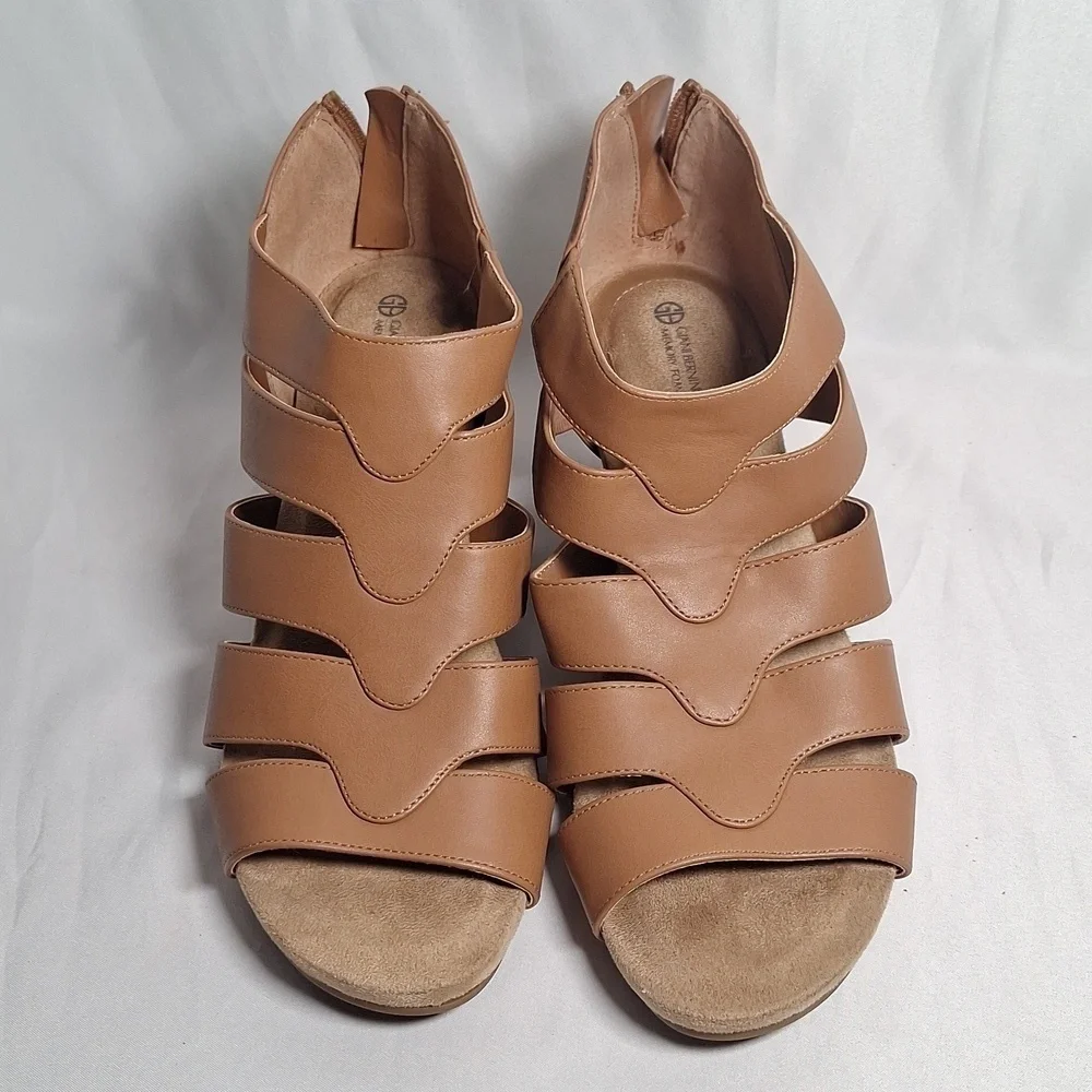 ✨️Giani Bernini wedge sandals